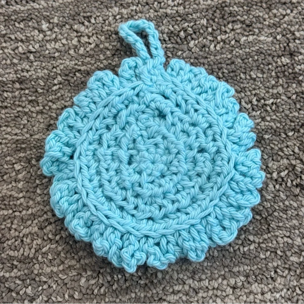 Handmade Face Scrubbie/Baby Bath Pouf/Exfoliating Loofah Set of 3